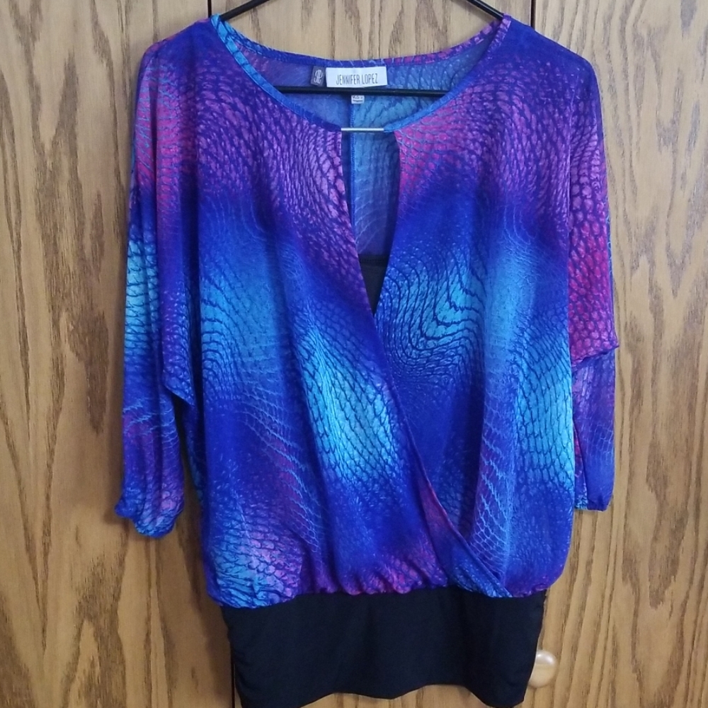 Jennifer Lopez blouse